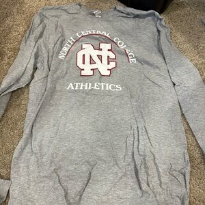 Epic Threads Gray Long Sleeve Tee